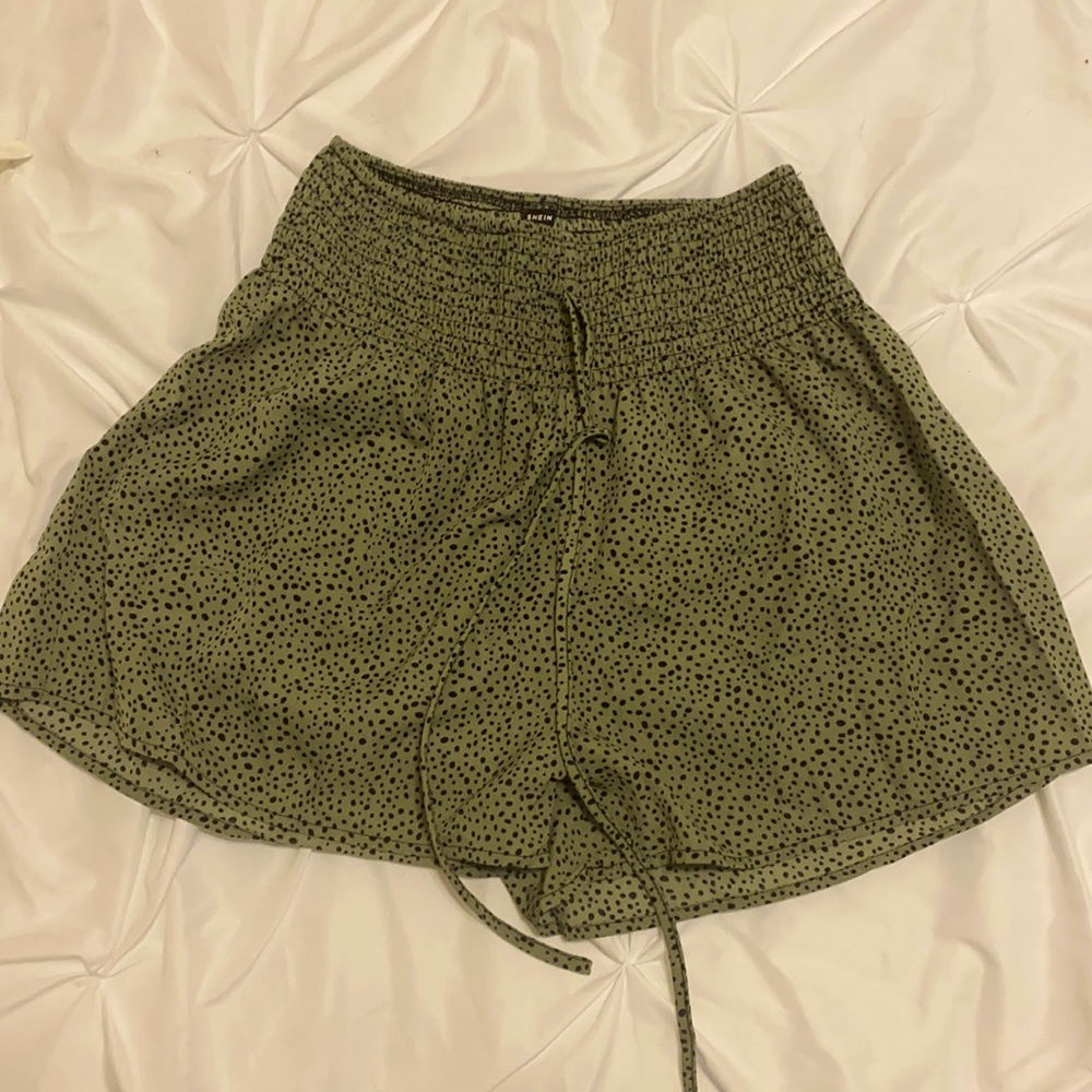 Poka dot beach shorts